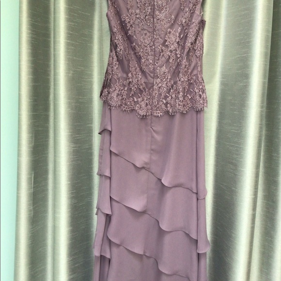 LaBelle Gown - Picture 5 of 6